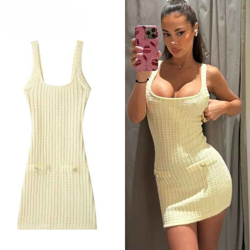 ISABELLA - THE AMALFI ELEGANCE KNIT DRESS